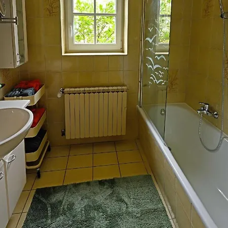 Apartment Ferienwohnung Staufen In Walserberg *